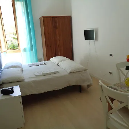 Maria 3536 Bed & Breakfast